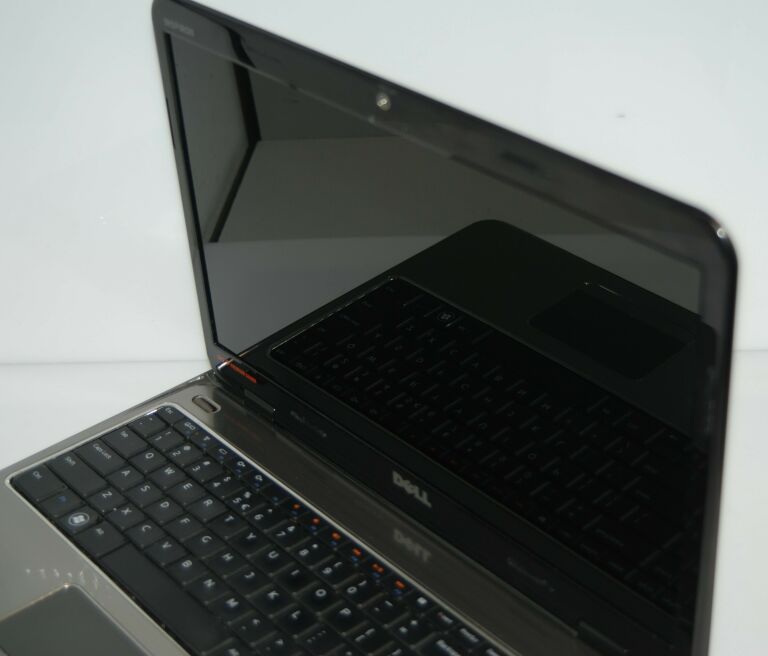 DELL INSPIRON N5010 I5/4GB/500GB/ ---WYPRZEDAŻ---