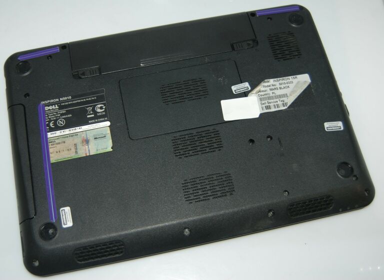 DELL INSPIRON N5010 I5/4GB/500GB/ ---WYPRZEDAŻ---