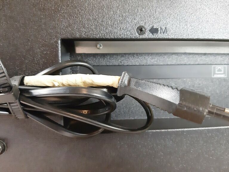 TELEWIZOR SHARP LC-32HG5242E HD READY SMART TV