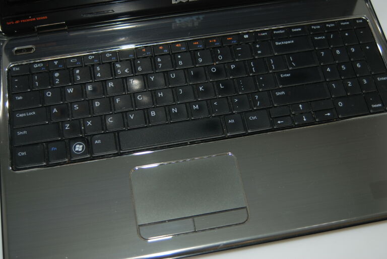 DELL INSPIRON N5010 I5/4GB/500GB/ ---WYPRZEDAŻ---