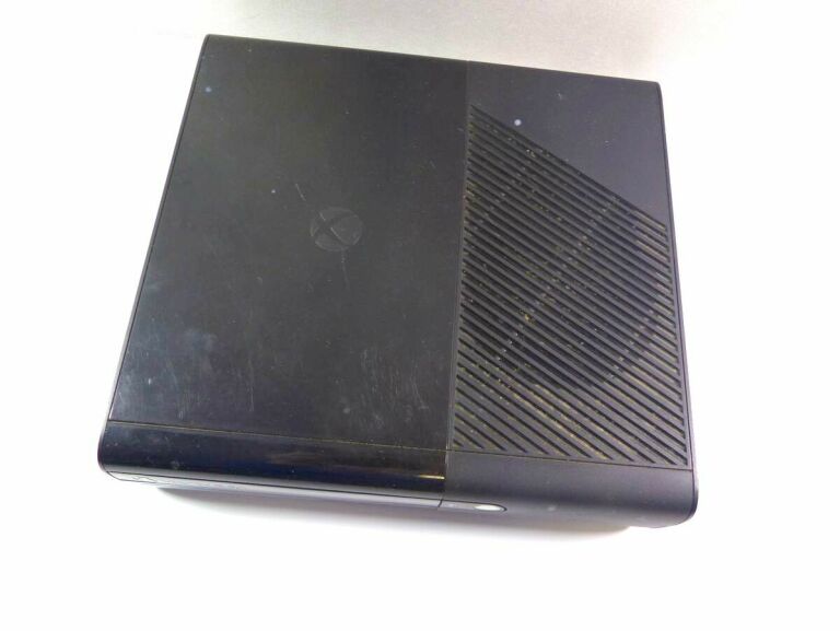 KONSOLA XBOX 360 ZESTAW
