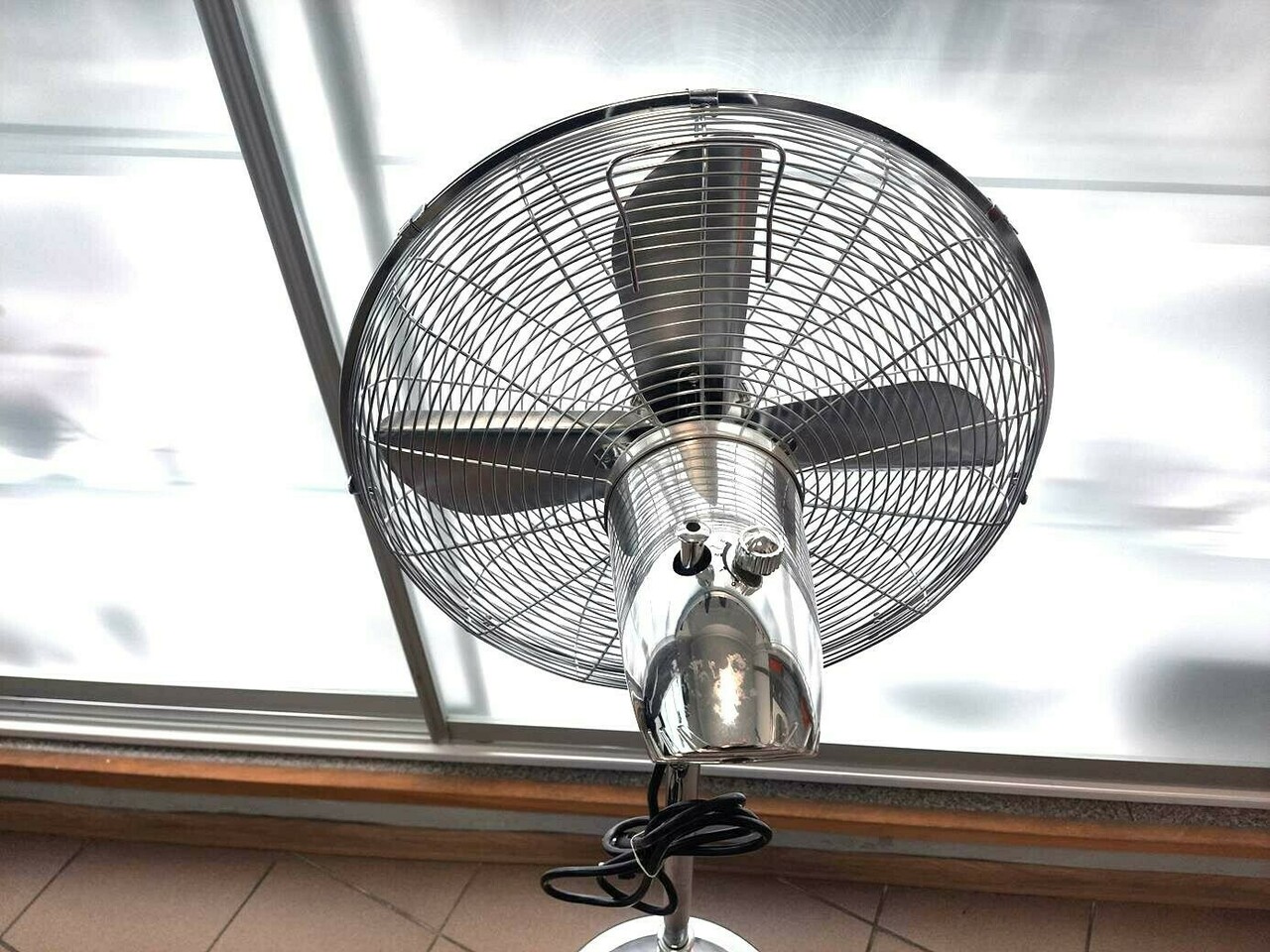 wentylator-stojacy-koenic-ksf-400-m-model-ksf-400m