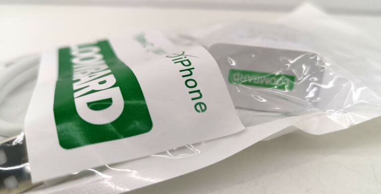 ladowarka-przewodowa-iphone-kod-producenta-cd4770814717208