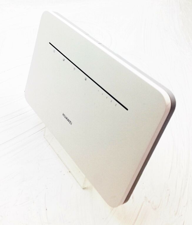 ROUTER HUAWEI 4G LTE ROUTER 3 PRO