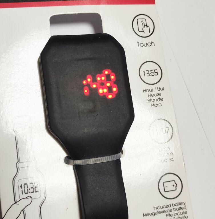 ZEGAREK ULTRA FLAT TOUCH WATCH