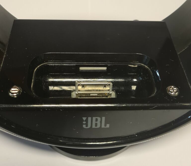 GŁOŚNIK STACJA DOKUJĄCA JBL RADIAL MICRO
