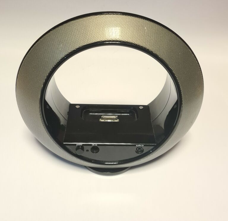 GŁOŚNIK STACJA DOKUJĄCA JBL RADIAL MICRO