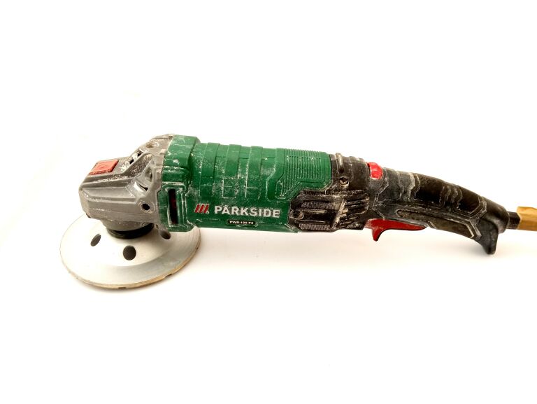 SZLIFIERKA KĄTOWA PARKSIDE PWS 125 F5