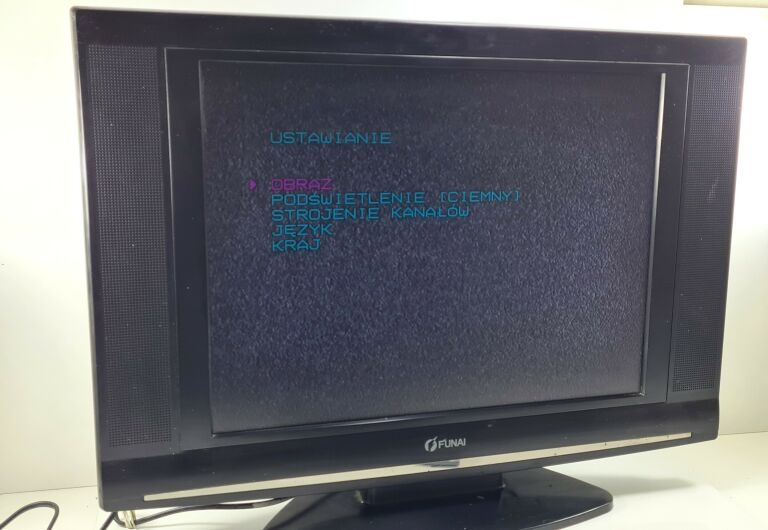 TELEWIZOR 20" FUNAI LC5-D20BB PILOT