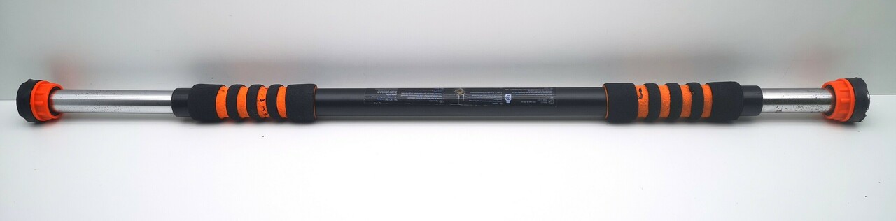 drazek-do-podciagania-sie-do-montazu-w-futrynie-stan-uzywany