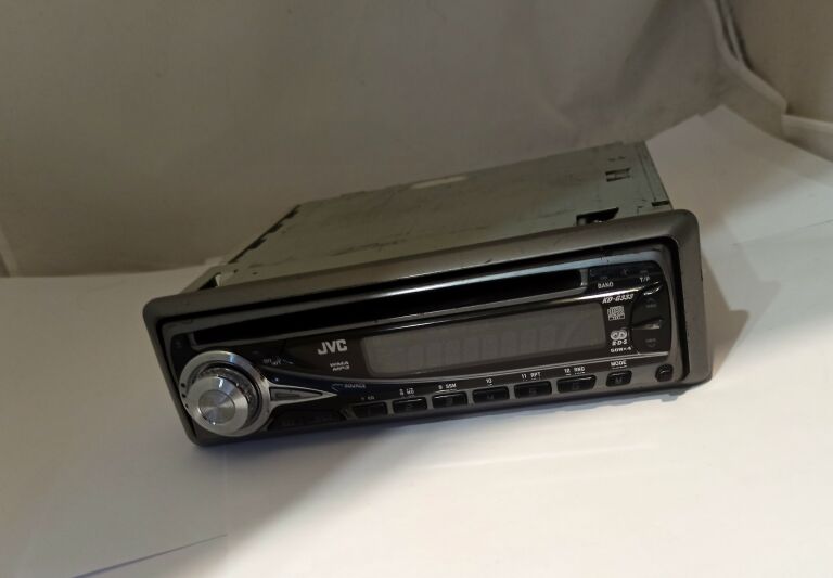 RADIO JVC KD-G333 OPIS!!