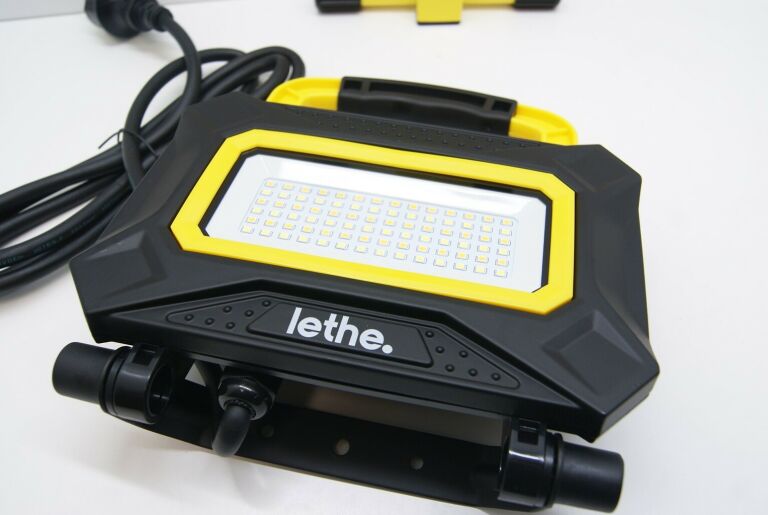 NAŚWIETLACZ LETHE LED 40W