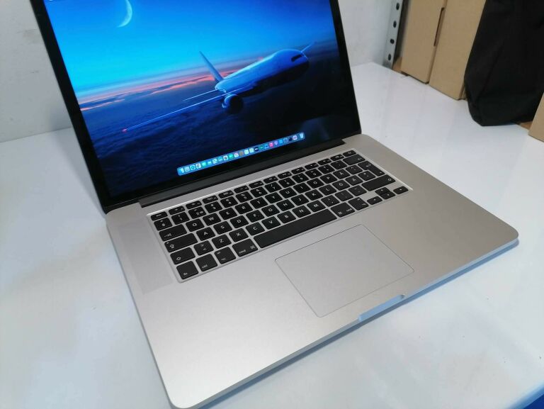 LAPTOP APPLE MACBOOK PRO 15 A1398 I7/16GB/512SSD