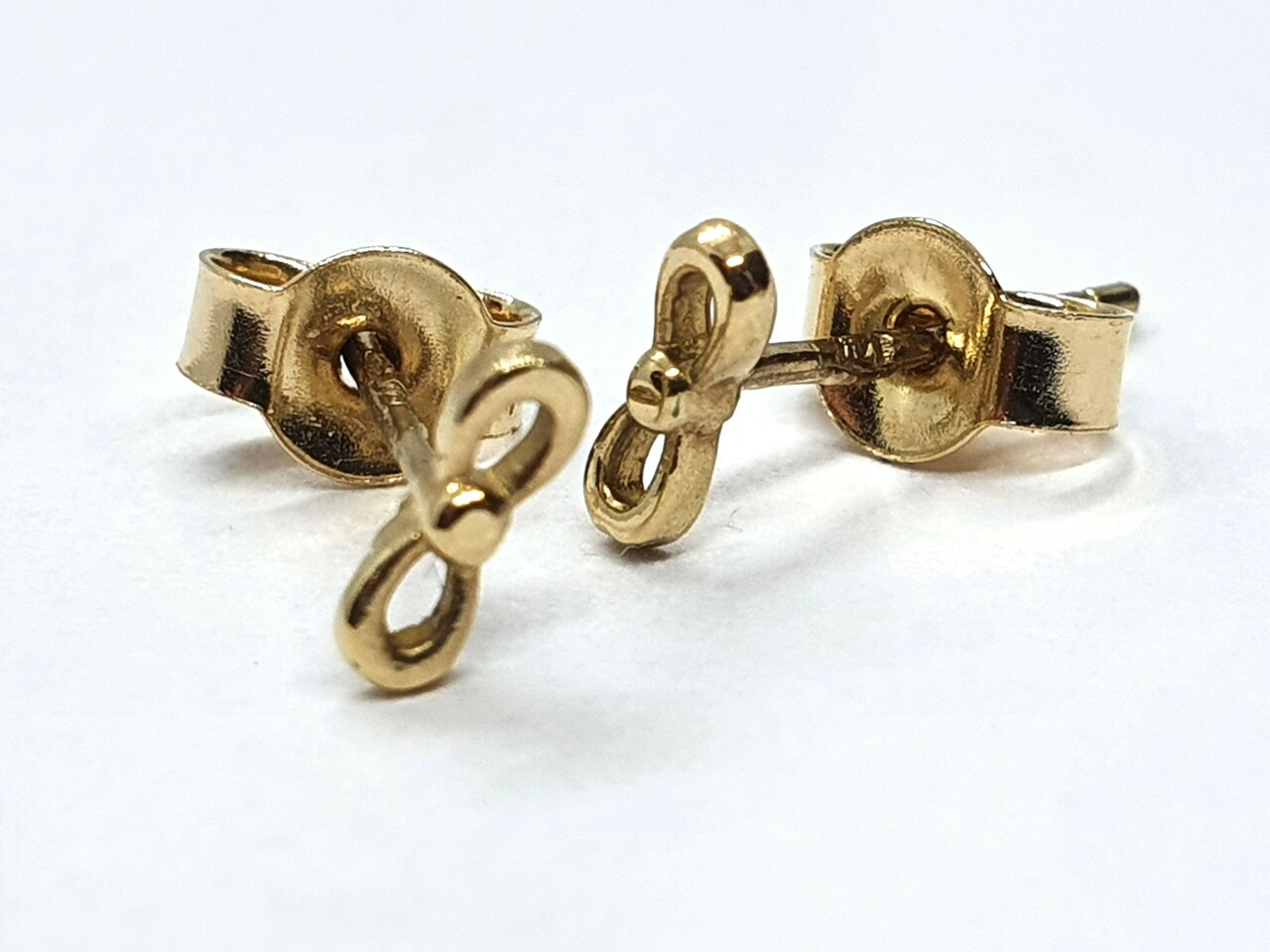 zlote-kolczykii-nieskonczonosc-pr585-051g-kolor-dominujacy-zloty