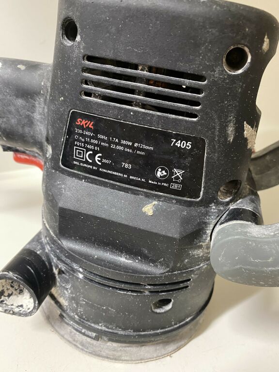 210301013-szlifierka-mimosrodowa-380w-7405-skil-stan-uzywany