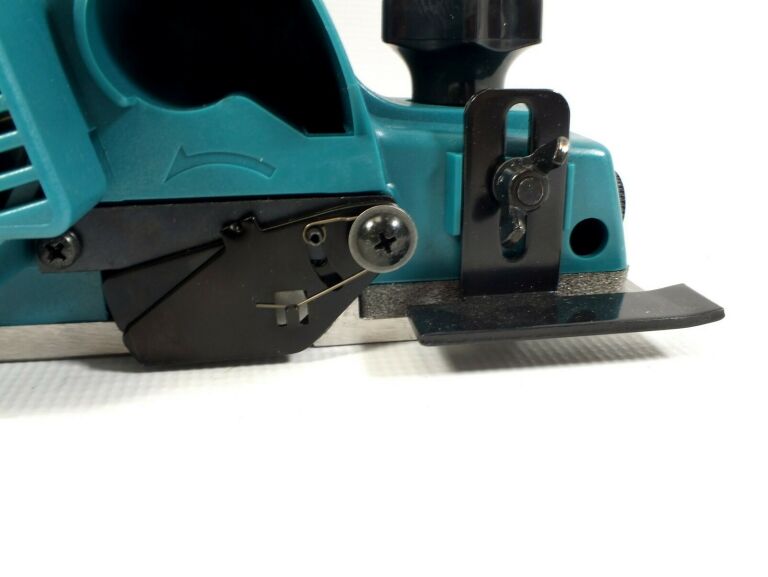 strug-makita-1923h-850w-kod-produktu-1923h