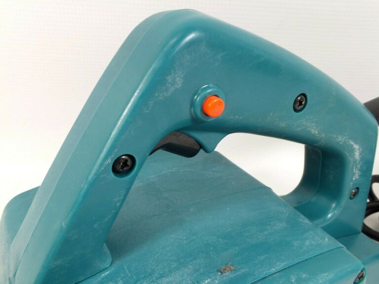 strug-makita-1923h-850w-marka-makita