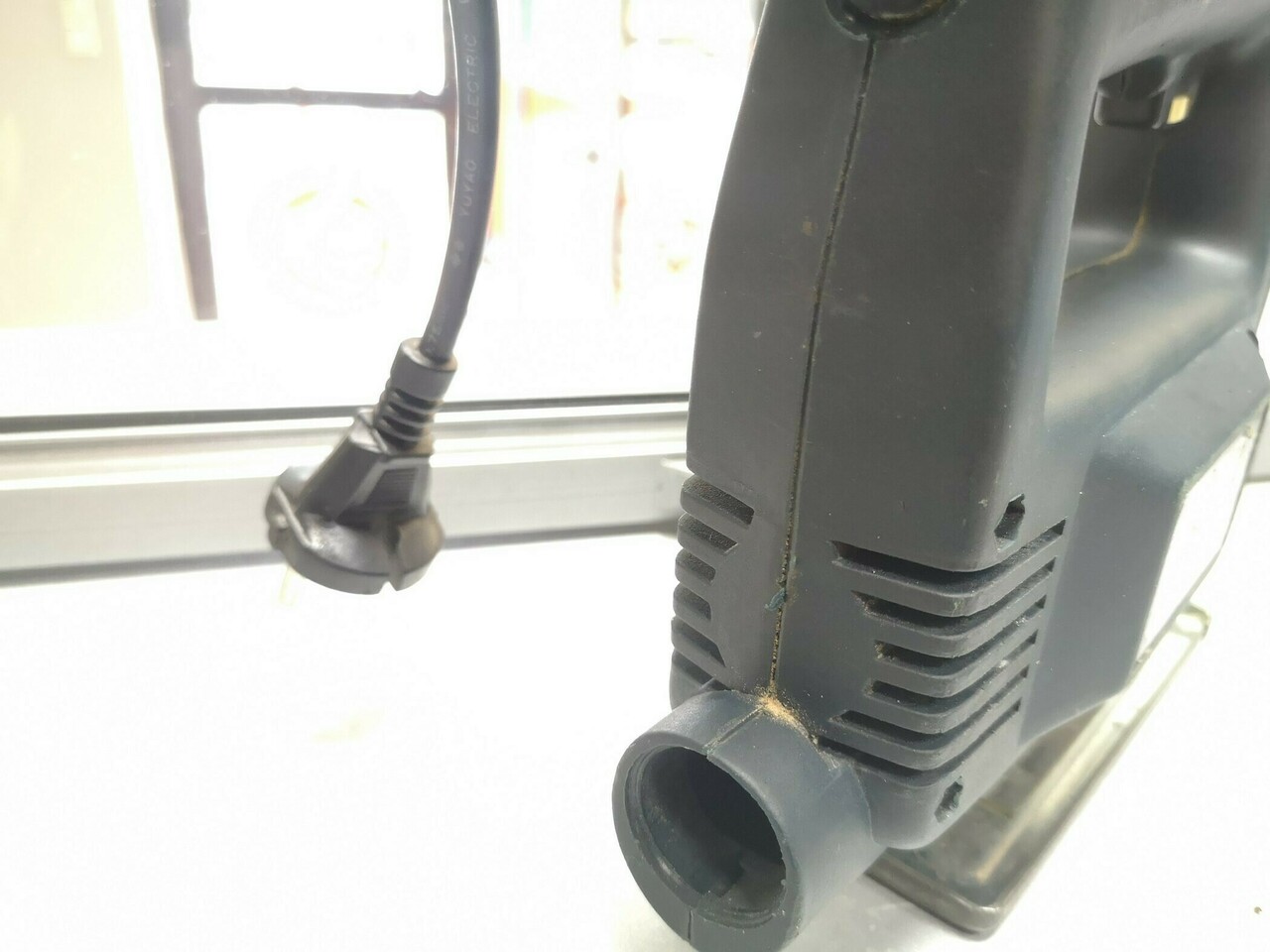 wyrzynarka-einhell-ste-350-mocowanie-brzeszczotu-inny-rodzaj