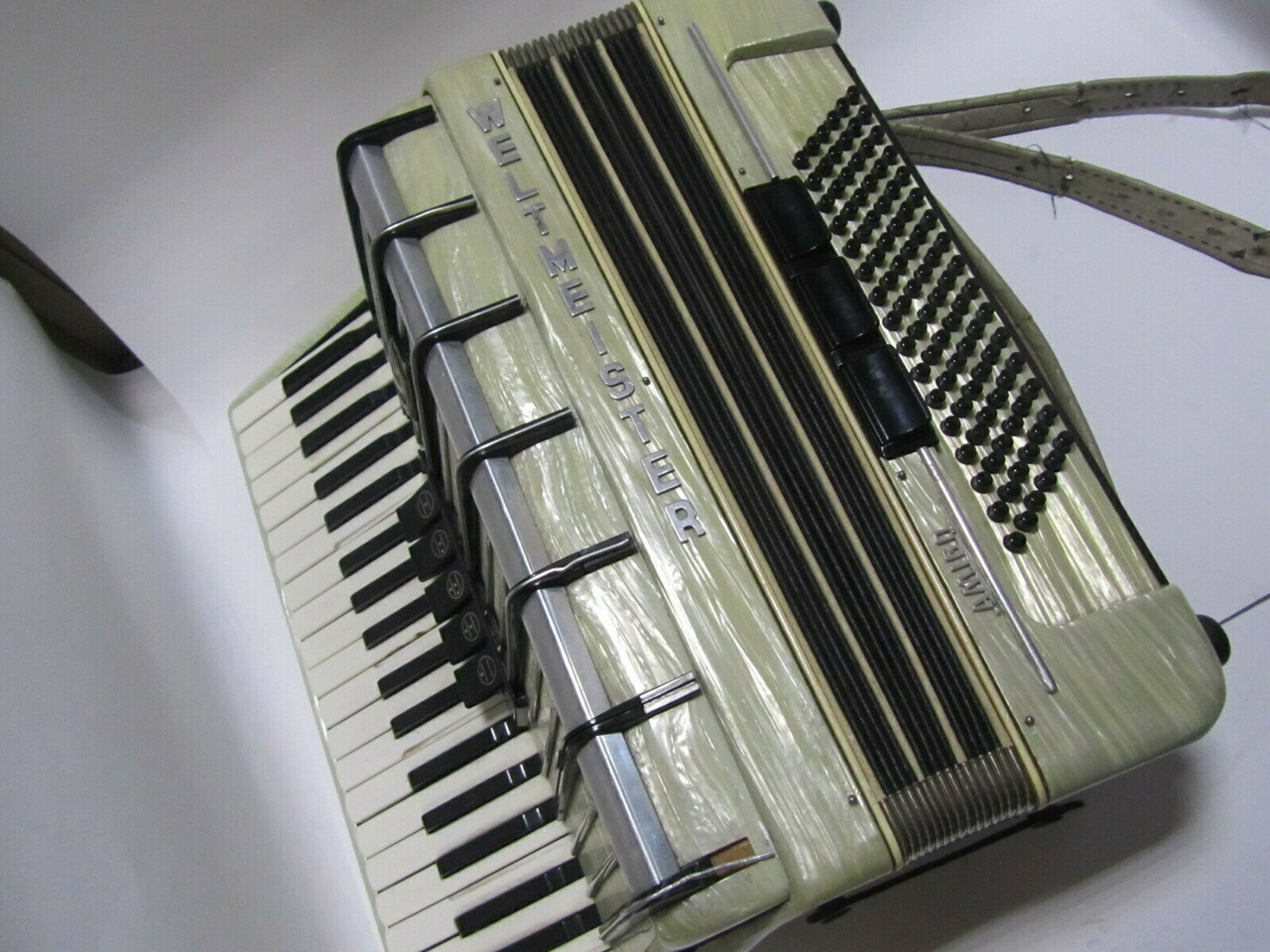 akordeon-weltmeister-amigo-96-bas-stan-uzywany