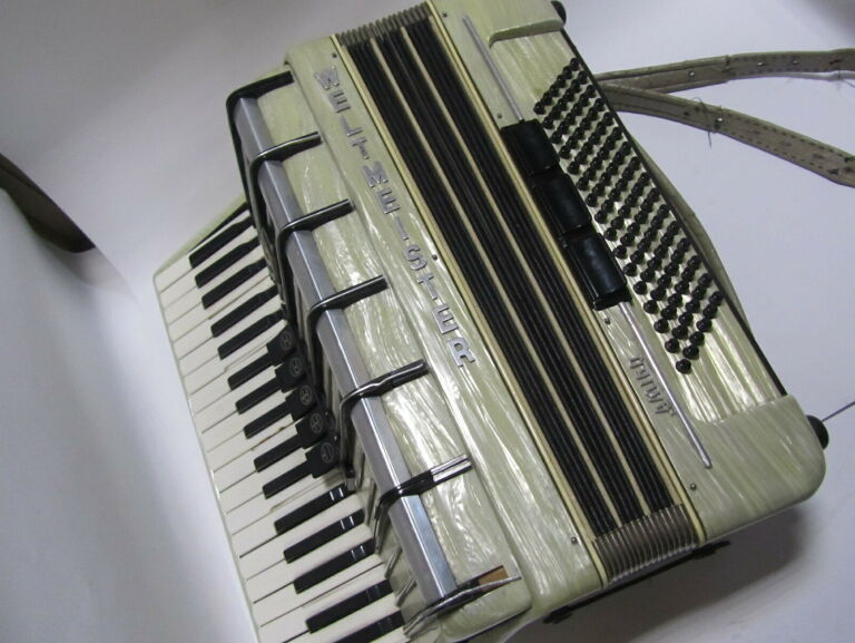 akordeon-weltmeister-amigo-96-bas-stan-uzywany