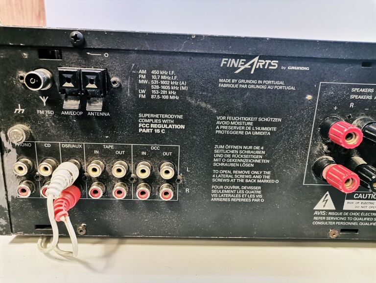 GRUNDIG FINE ARTS R2 + GŁOŚNIK SONY SSH-H150