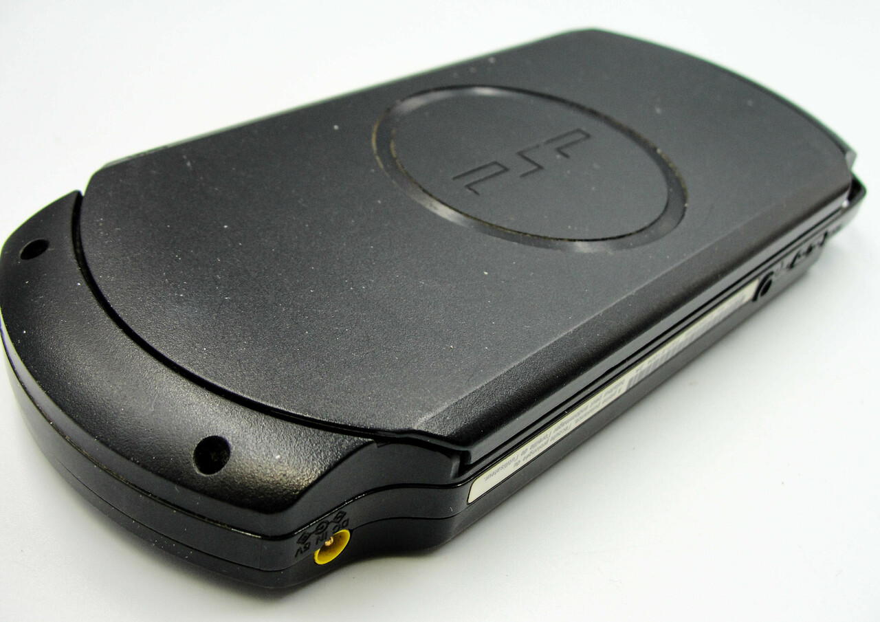 konsola-psp-4-gry-gta-vice-liberty-city-lego-ean-711719182184