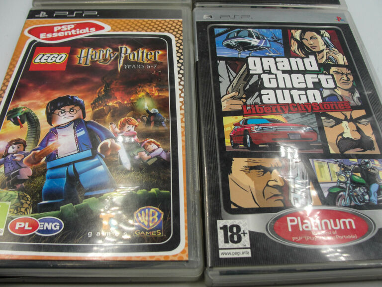 KONSOLA PSP + 4 GRY GTA VICE LIBERTY CITY LEGO