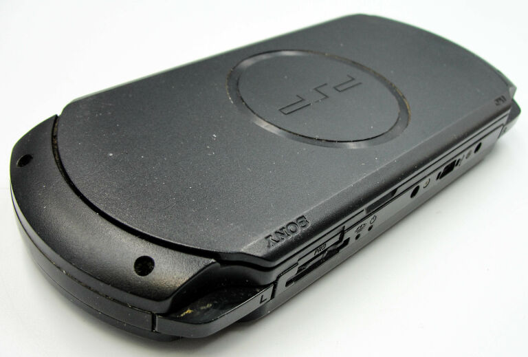 konsola-psp-4-gry-gta-vice-liberty-city-lego-product-id