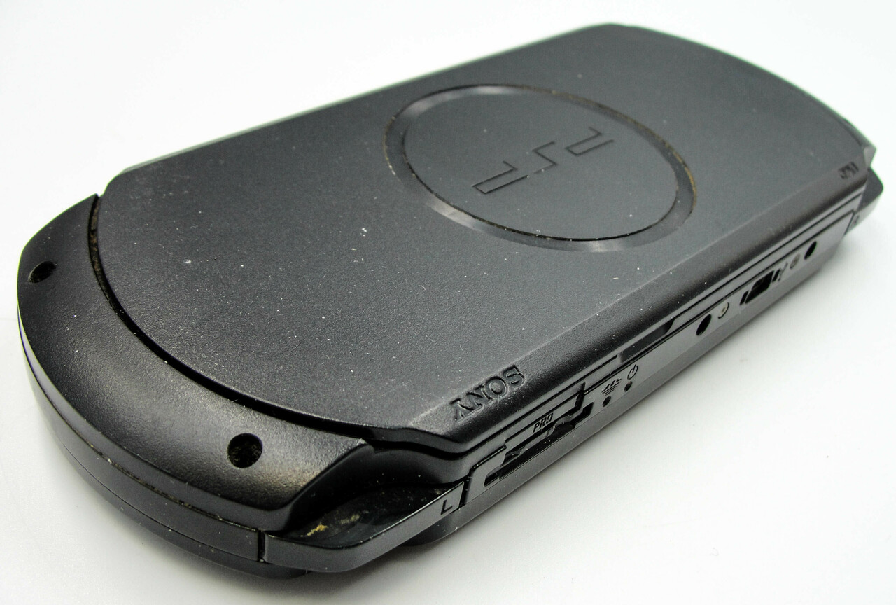 konsola-psp-4-gry-gta-vice-liberty-city-lego-product-id