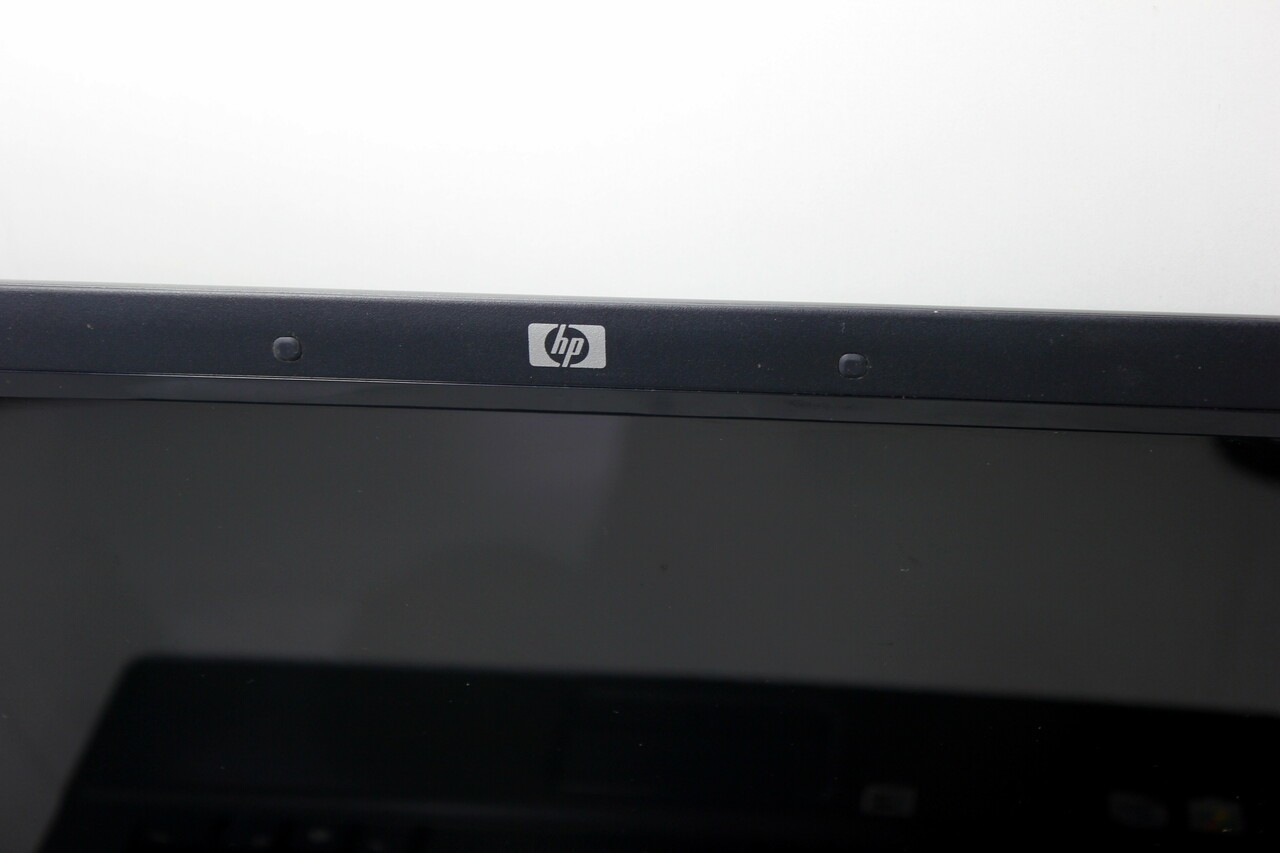 laptop-hp-550-przekatna-ekranu-154