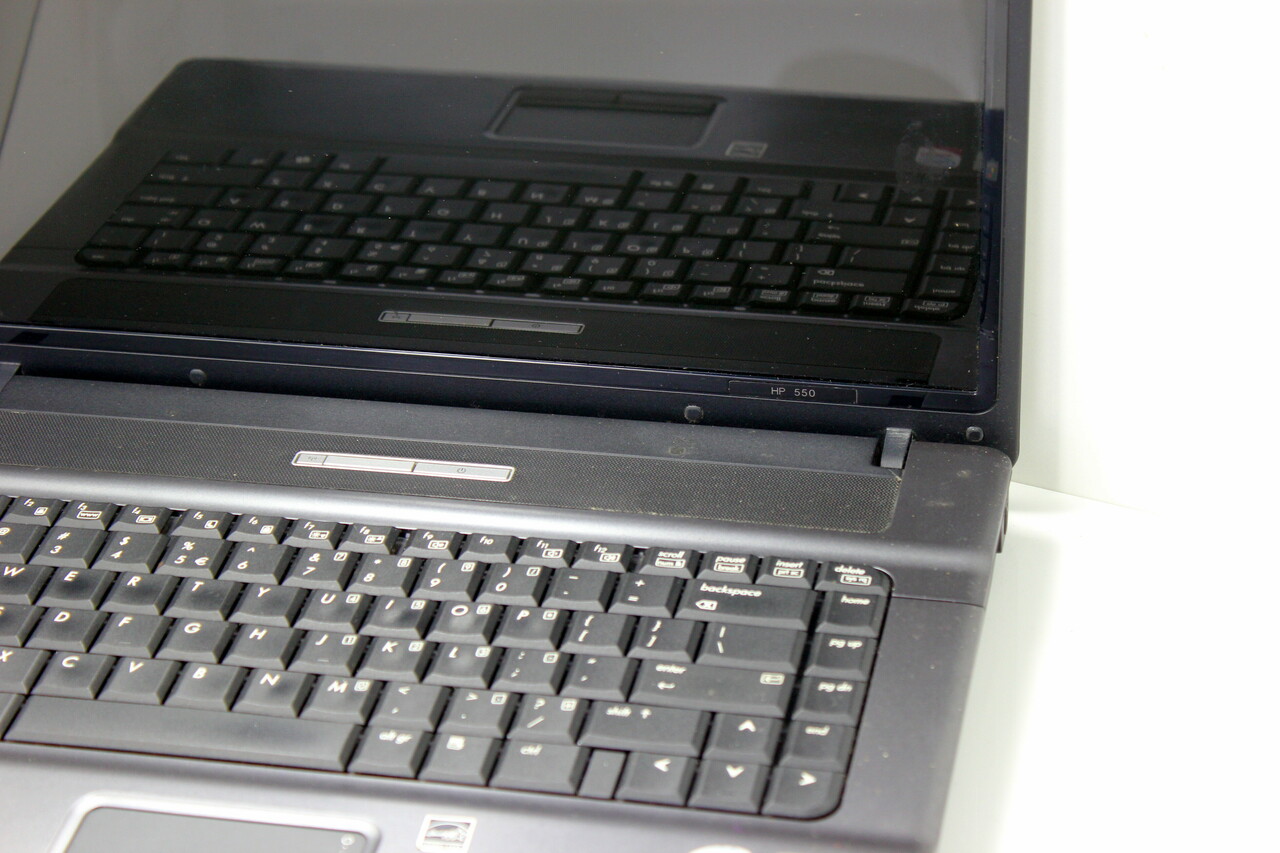 laptop-hp-550-stan-uzywany