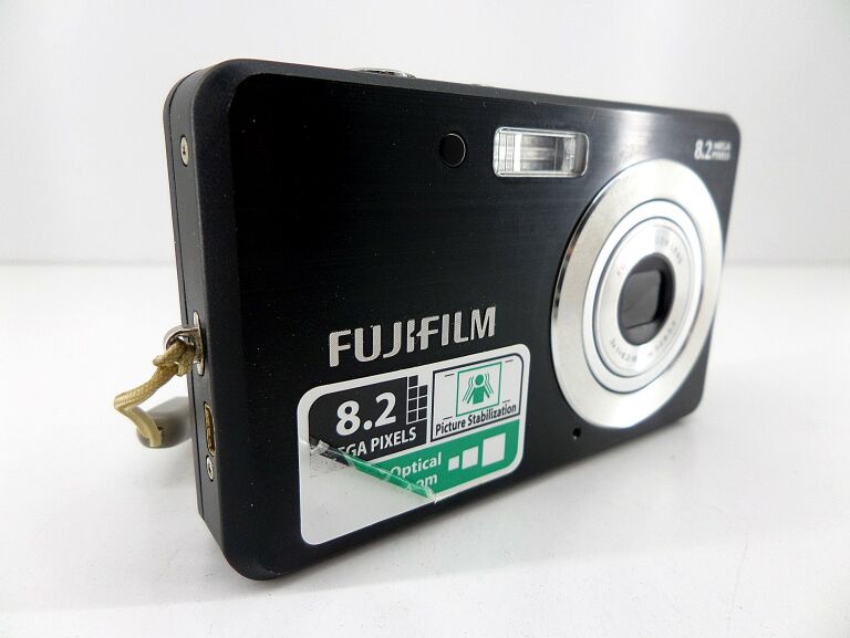 APARAT CYFROWY FUJIFILM FINEPIX J10
