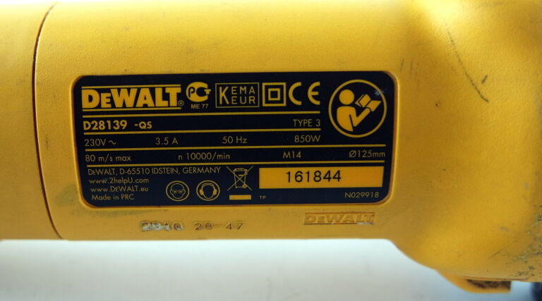 szlifierka-katowa-dewalt-d28139-qs-marka-dewalt