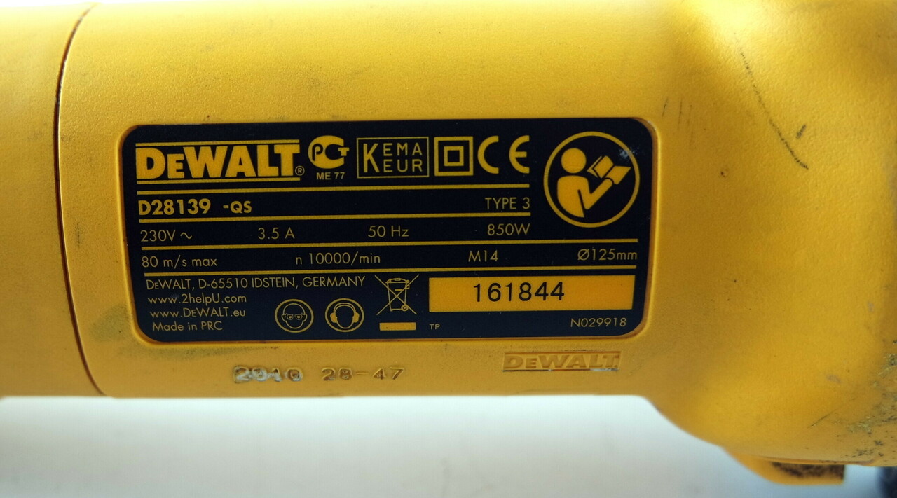 szlifierka-katowa-dewalt-d28139-qs-marka-dewalt