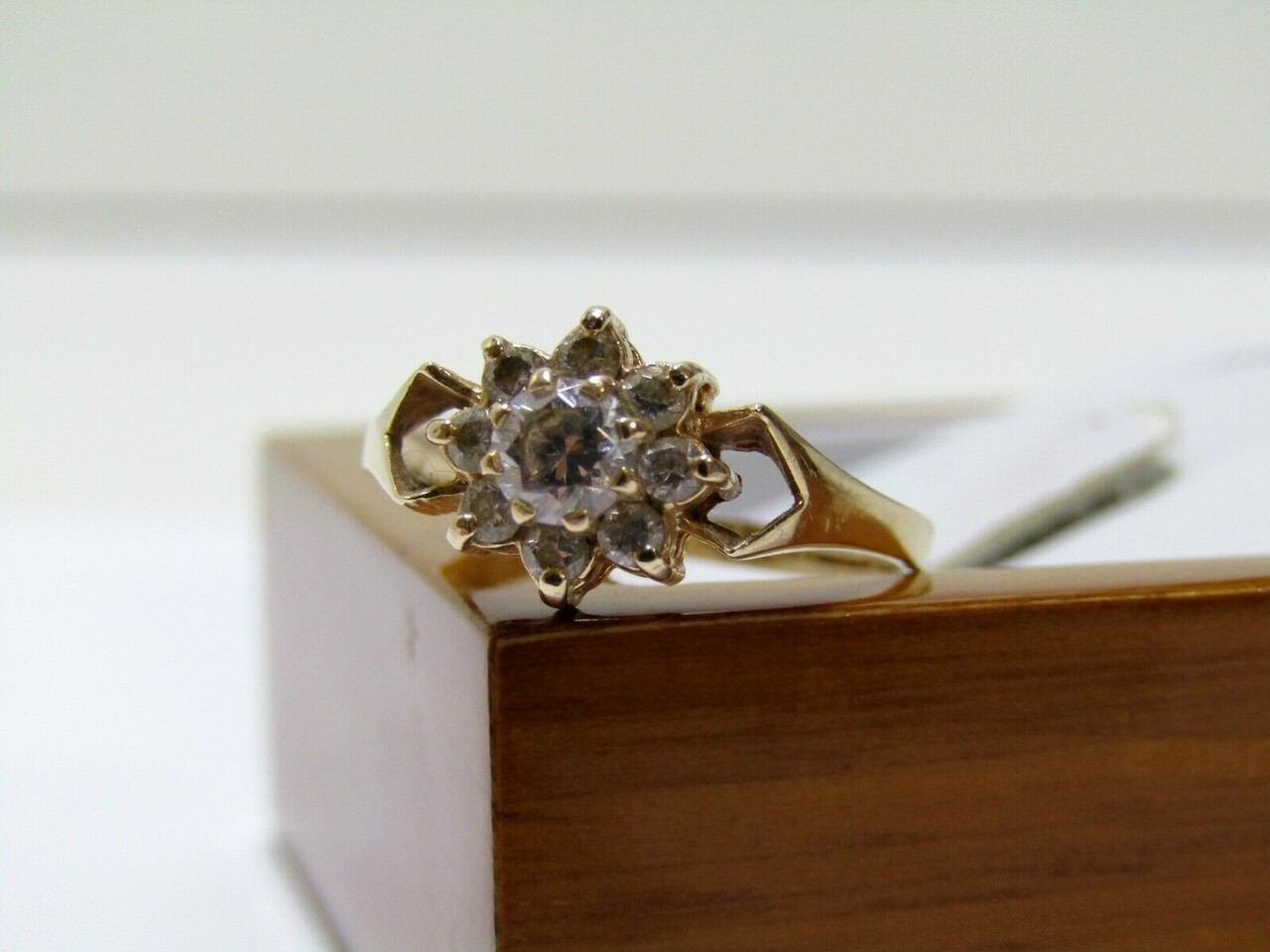 piekny-pierscionek-rozowe-zloto-585-cyrkonie-kamien-17088-128