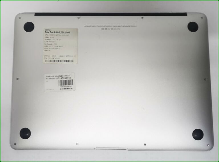 macbook-air-62a1466-przekatna-ekranu-133