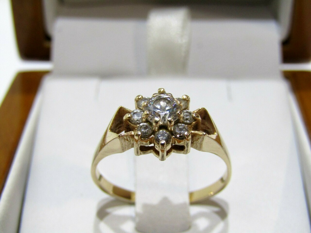 piekny-pierscionek-rozowe-zloto-585-cyrkonie-kosciuszki-48-bilgoraj