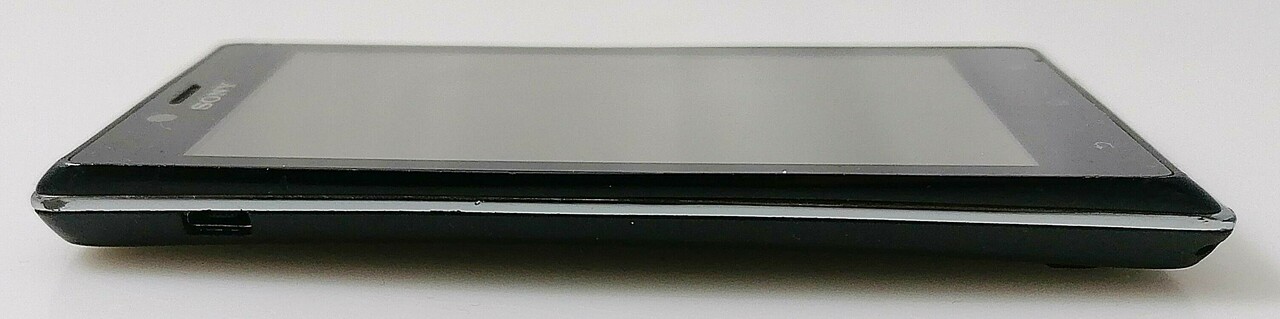 sony-xperia-j-typ-smartfon