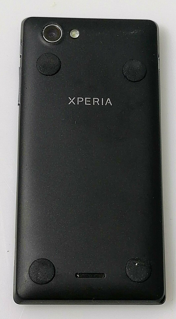 sony-xperia-j-kolor-czarny
