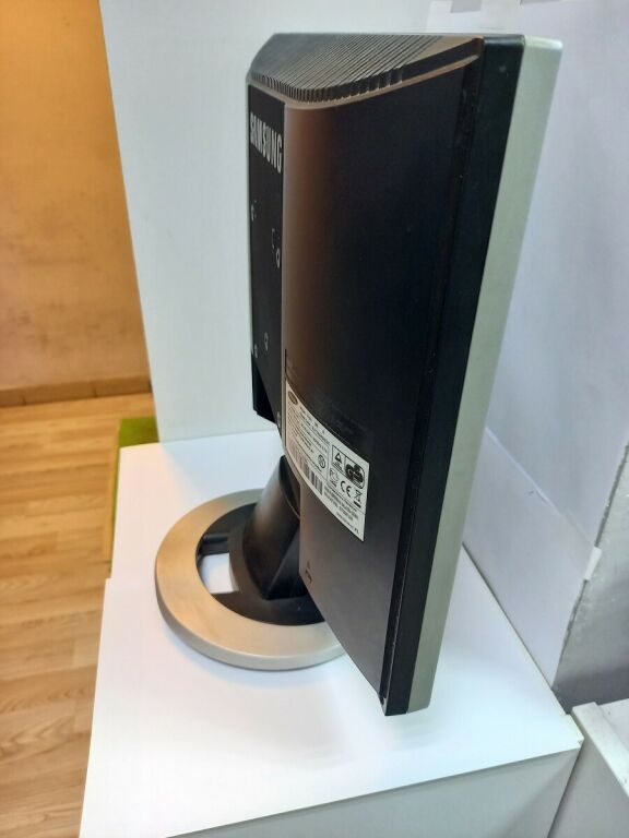 monitor-samsung-syncmaster-710n-kod-producenta-syncmaster-710n