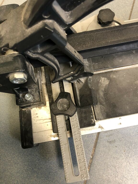 przecinarka-do-glazury-lux-tools-398498-80-cm-stan-uzywany