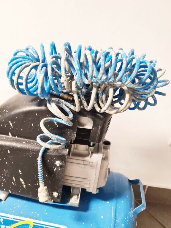 kompresor-sprezarka-specair-50l-waz-pistolet-gw-kod-producenta-kod-206102