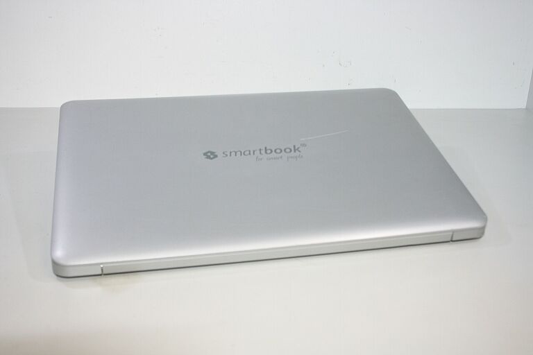 laptop-smartbook-for-smart-people-przekatna-ekranu-14