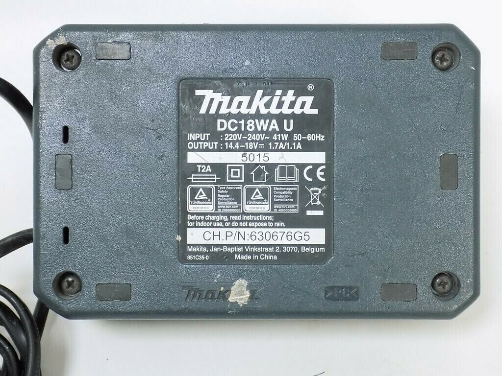 ladowarka-makita-ldc18wa-stan-uzywany