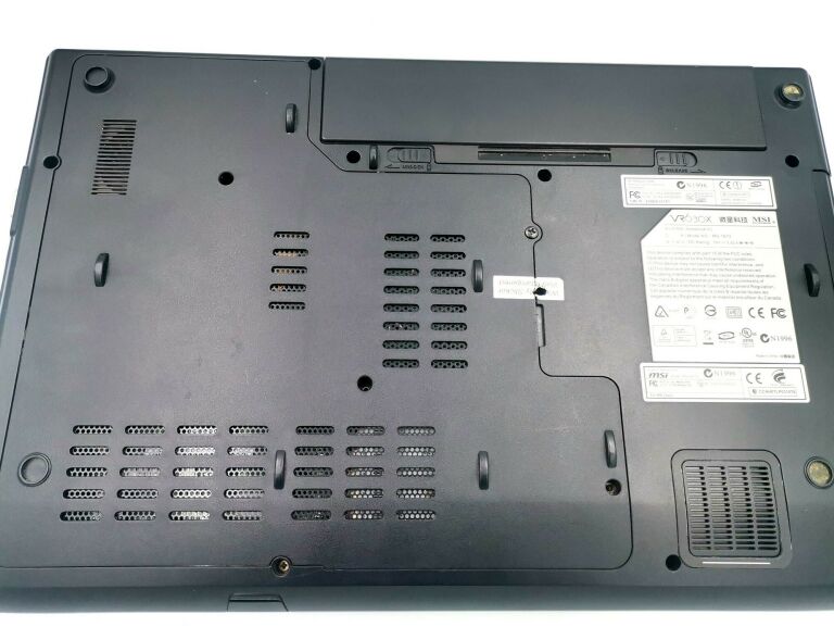 LAPTOP LAPTOP MSI MS-1672