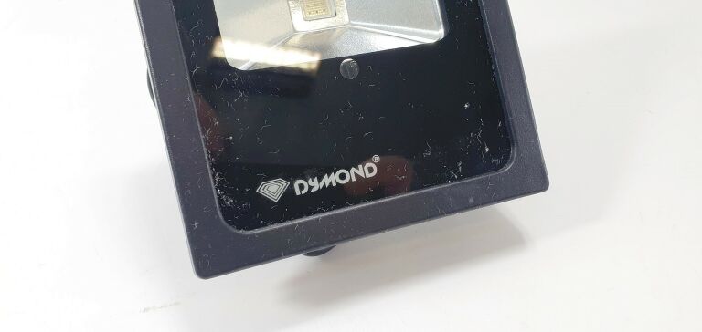 NAŚWIETLACZ HALOGEN DYMOND L-5612 + PILOT RGBW