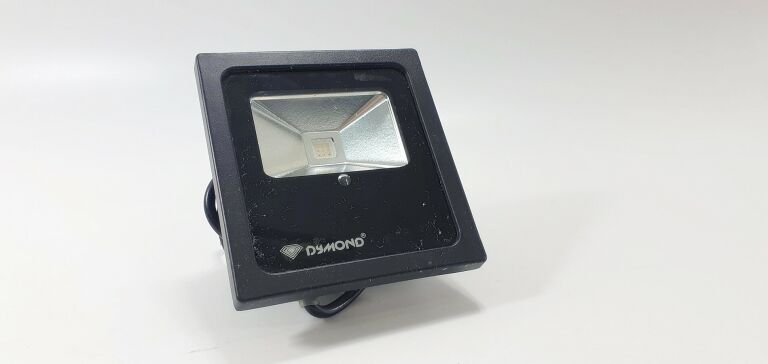 NAŚWIETLACZ HALOGEN DYMOND L-5612 + PILOT RGBW