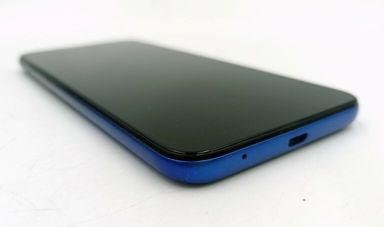 MOTOROLA MOTO G8 POWER LITE