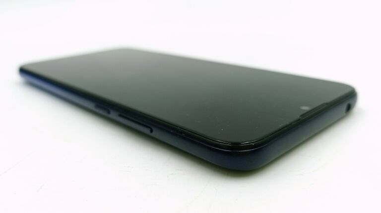 MOTOROLA MOTO G8 POWER LITE