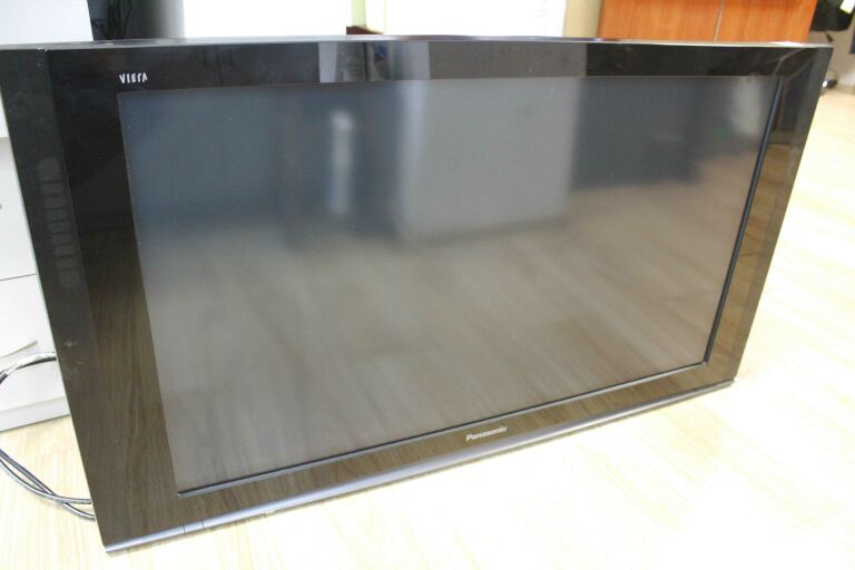 USZKODZONY TELEWIZOR PANASONIC VIERA TH-42PY70P
